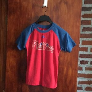 Adidas Phillies baseball tee